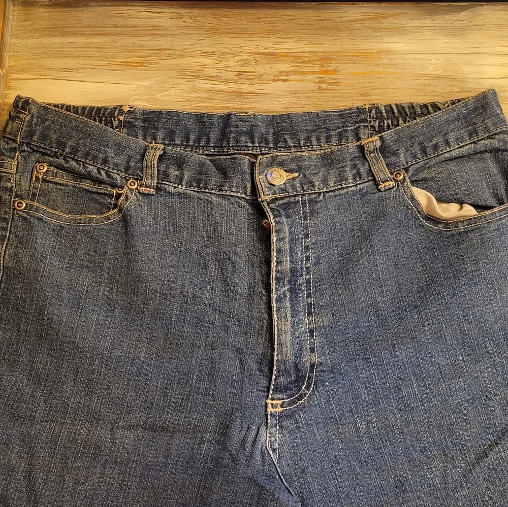 ✌️EUC 🤍  Jeans - Picture 2 of 4